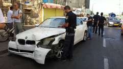 بالصور: اصابة متوسطة لشخصين بحادث طرق ذاتي في مدينة يافا 